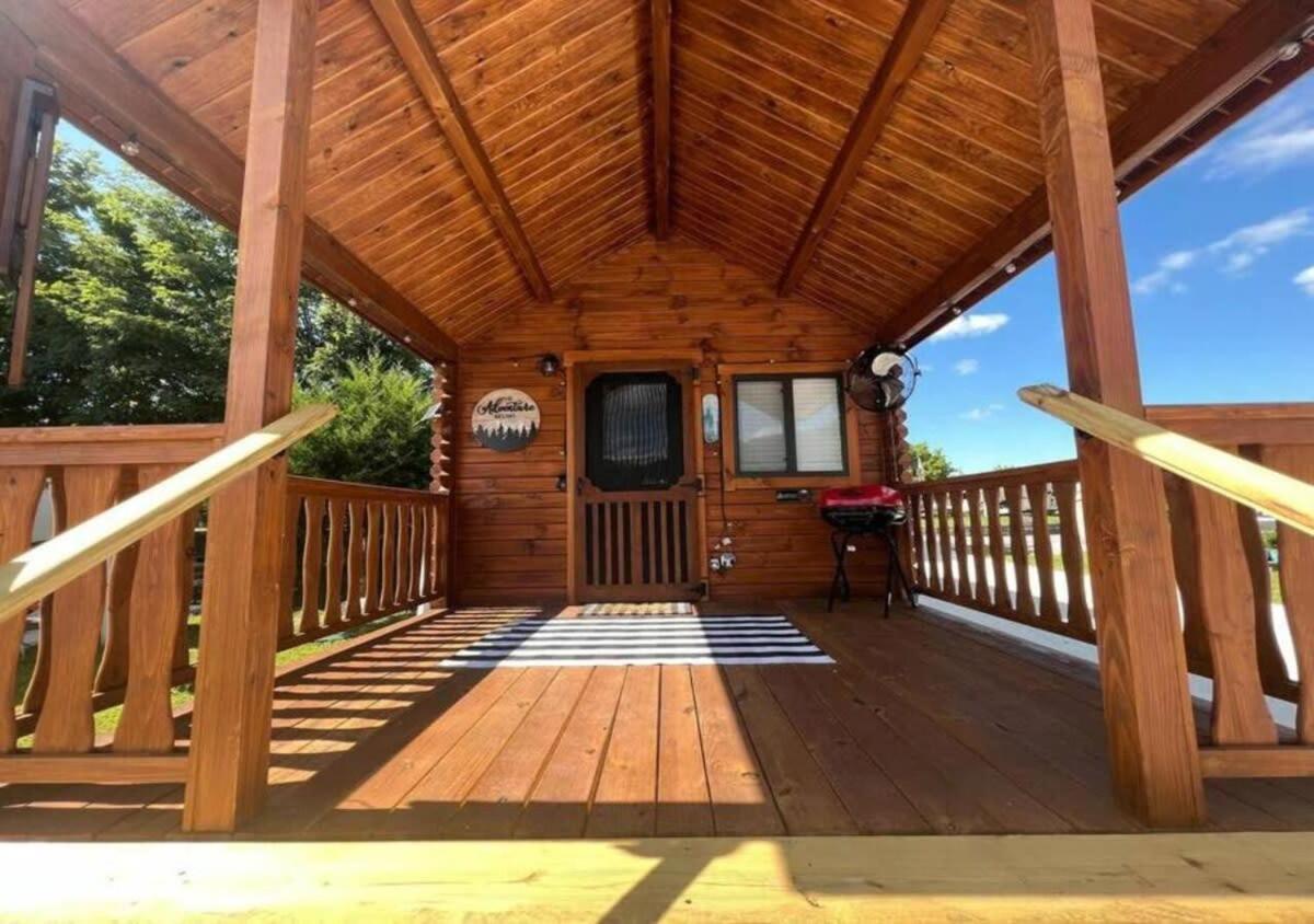 Picturesque Family Cabin With Loft In Tennessee 塞维尔维尔 外观 照片