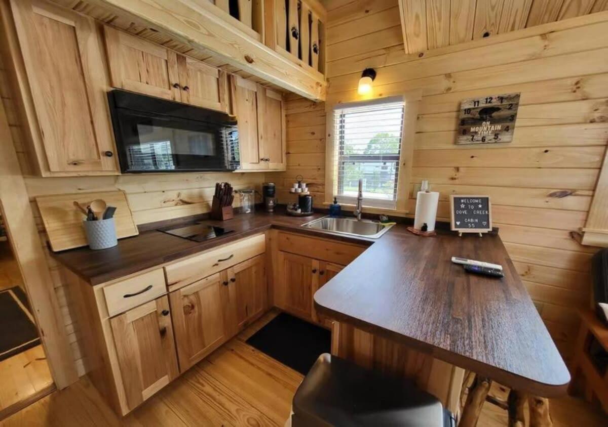 Picturesque Family Cabin With Loft In Tennessee 塞维尔维尔 外观 照片